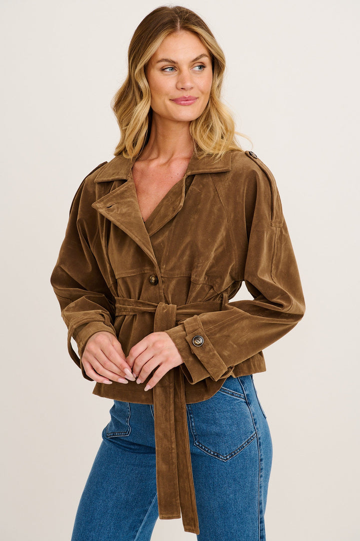 Women's Belted Suede Jacket with Notch Lapels and Relaxed Fit