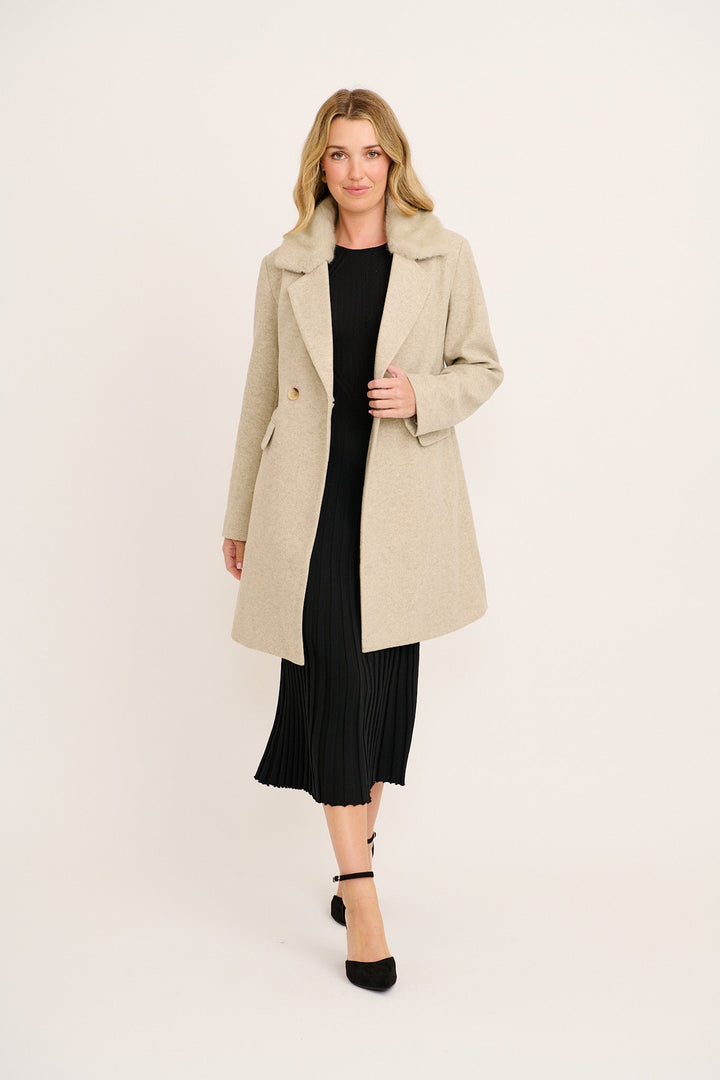 Women's Double Breasted Coat with Notch Lapels and Tailored Fit