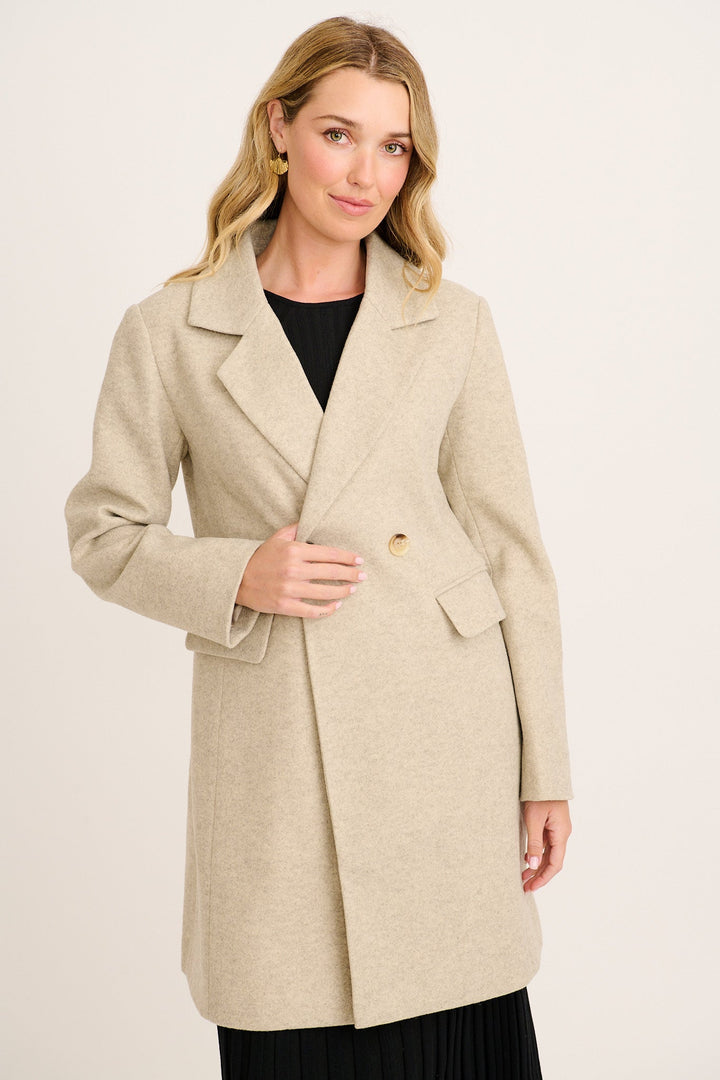 Women's Double Breasted Coat with Notch Lapels and Tailored Fit