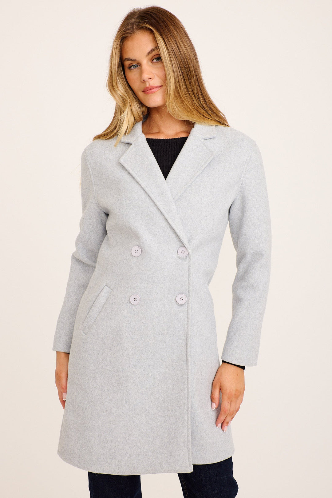 Women's Single Breasted Coat with Notch Lapels and Tailored Fit