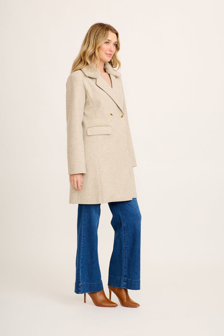 Women's Double Breasted Coat with Notch Lapels and Tailored Fit