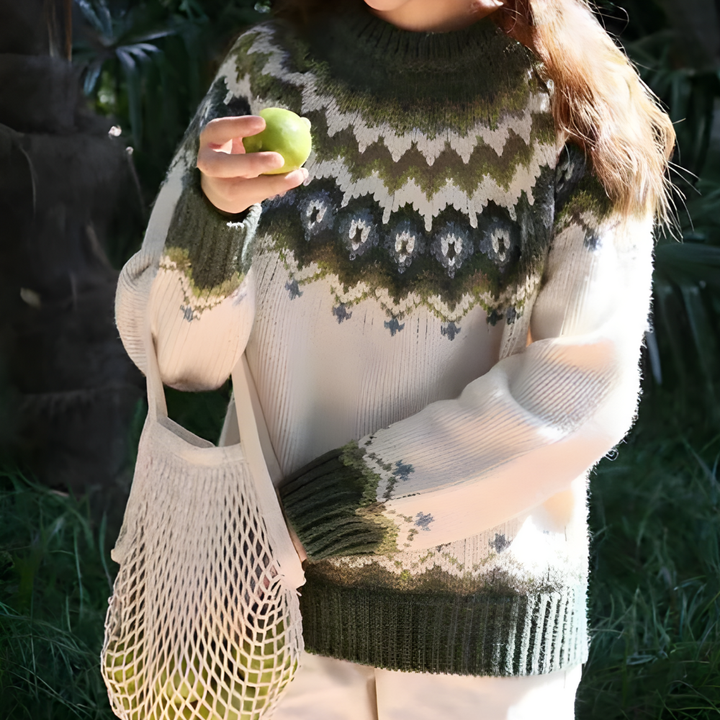 Women's Fair Isle Knitted Jumper with Round Neck and Relaxed Fit