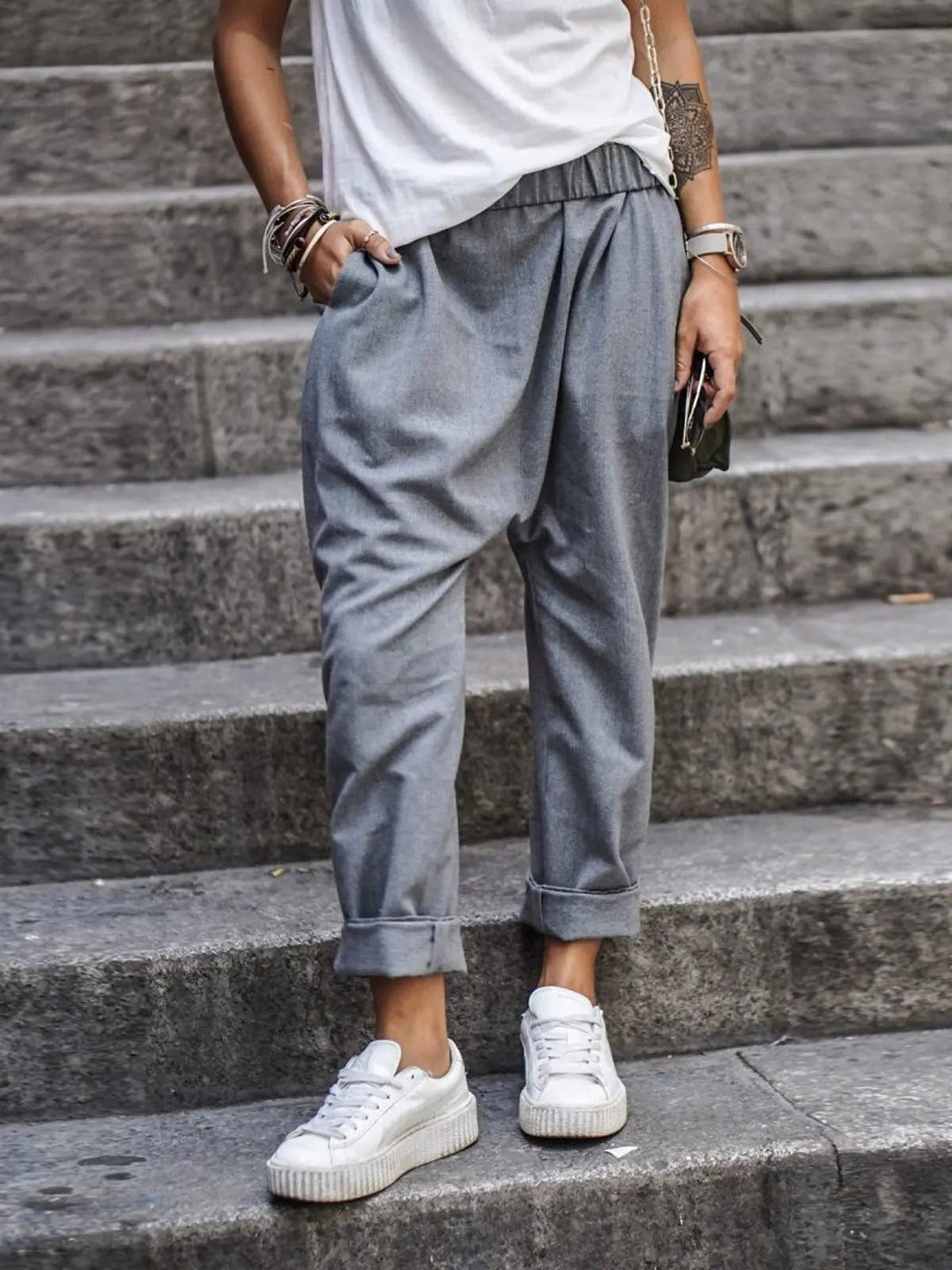 Women's Relaxed Fit Trousers with Tapered Leg