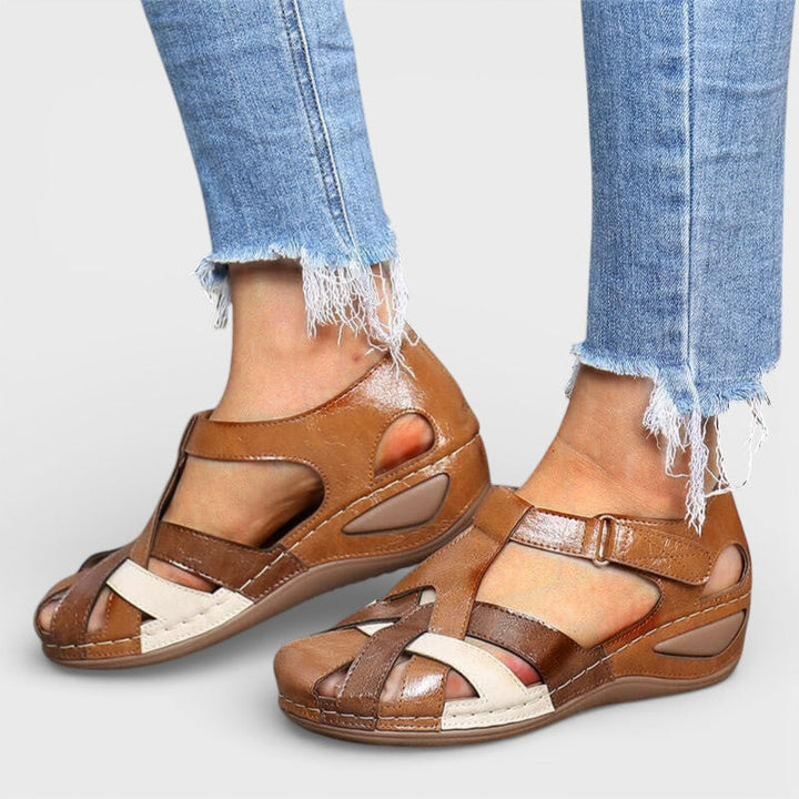 Women's Flat Sandals with Woven Straps and Closed Toe Design