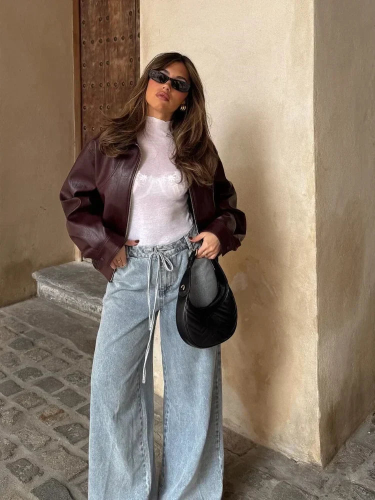 Women's Cropped Jacket with Round Neck and Relaxed Fit