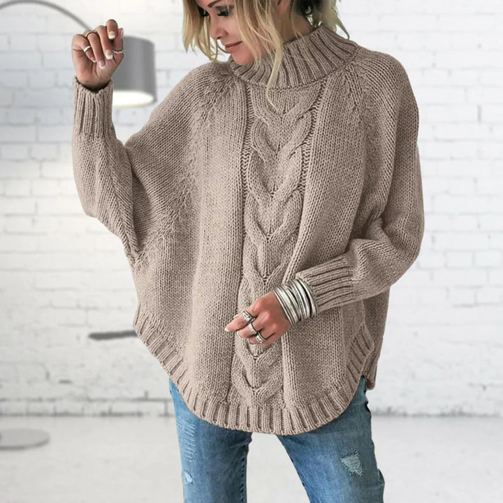 Women's Cable Knit Jumper with Round Neck and Oversized Fit