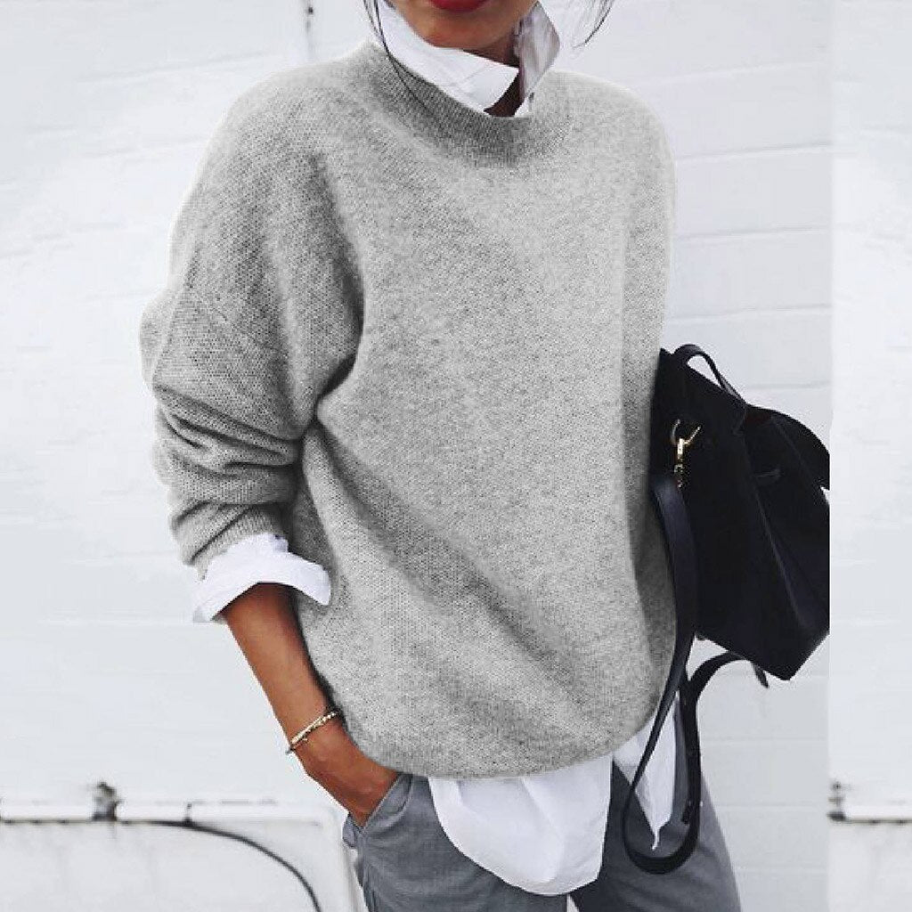 Women's Knitted Jumper with Crew Neck and Relaxed Fit
