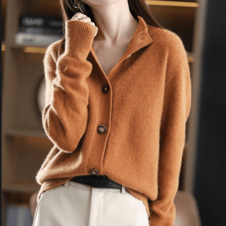 Women's Knitted Cardigan with Round Neck and Button Front