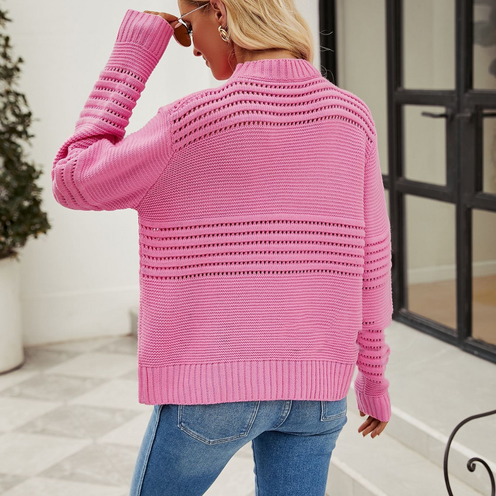 Women's Knitted Jumper with Ribbed Texture and Round Neck