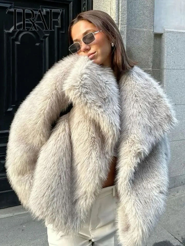Women's Faux Fur Jacket with Oversized Collar and Relaxed Fit