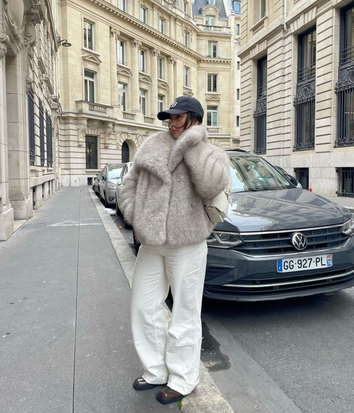 Women's Faux Fur Jacket with Oversized Collar and Relaxed Fit