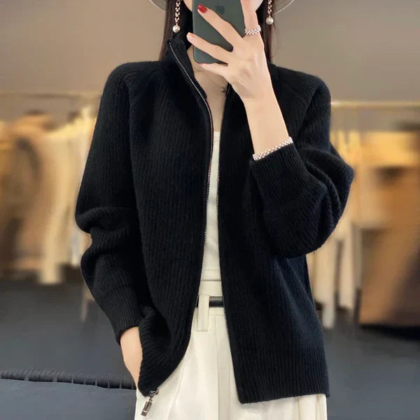 Women's Knitted Jumper with High Neck and Ribbed Texture