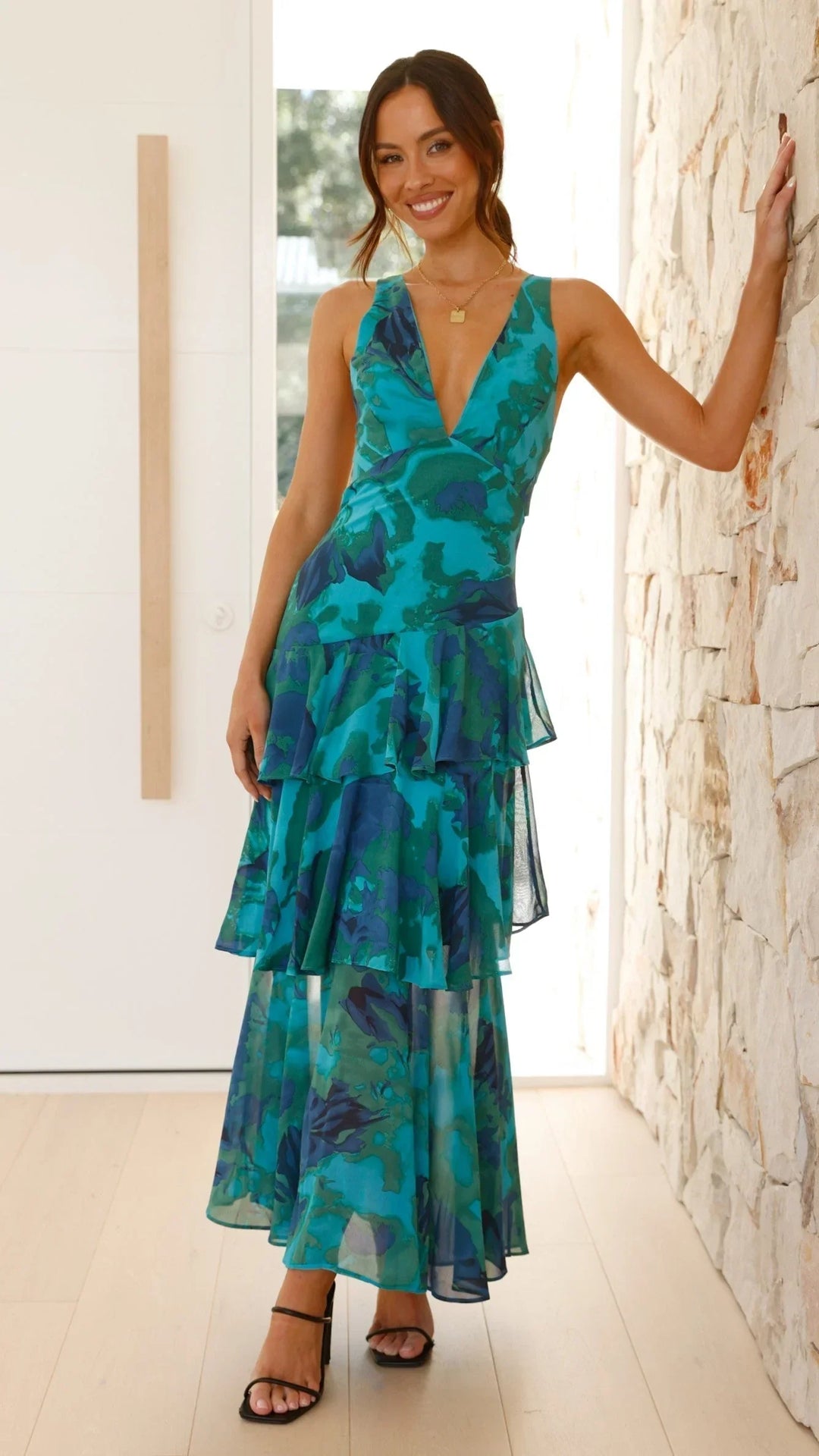 Women's Wedding Guest Midi Dress with Halter Neck and Tiered Ruffle Skirt