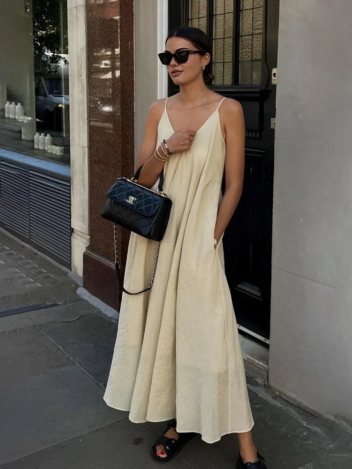 Women's Halter Neck Maxi Dress with Open Back and Flared Skirt