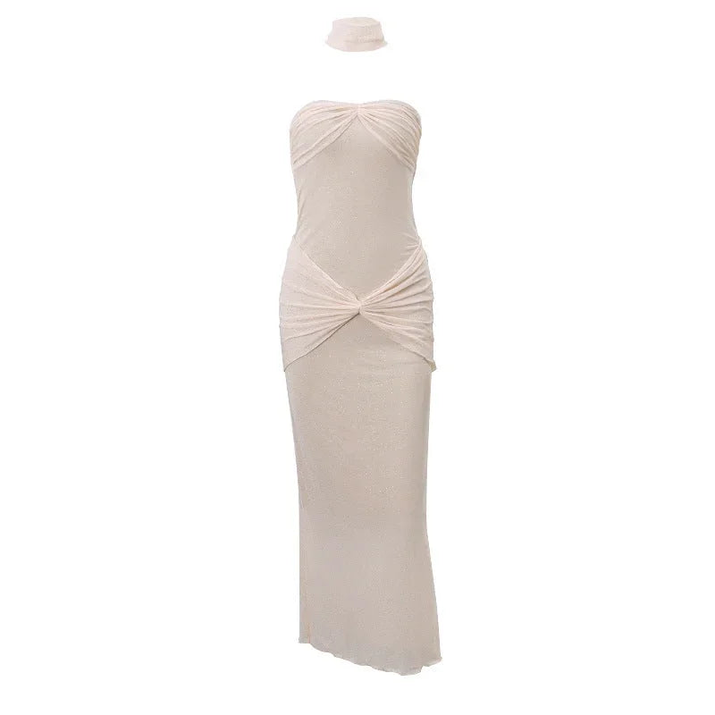 Women's Evening Maxi Dress with Square Neckline and Fitted Silhouette