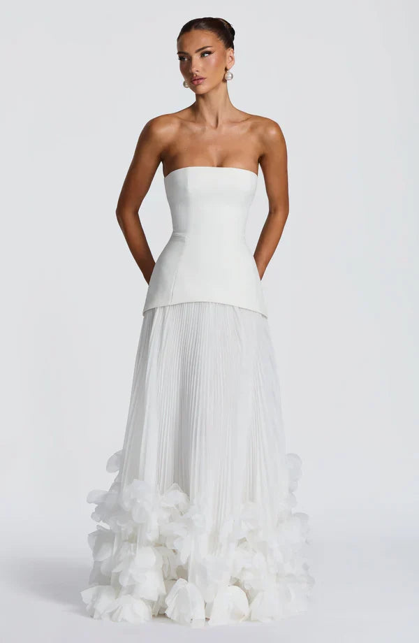 Women's Evening Maxi Dress with Strapless Neckline and Ruffle Hem